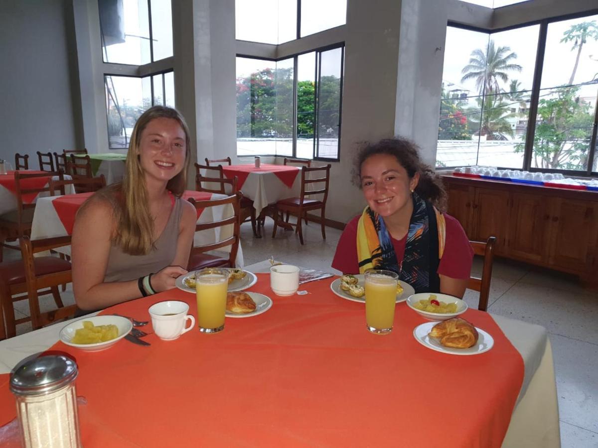 Hotel Palmeras Galapagos Puerto Ayora  Ngoại thất bức ảnh
