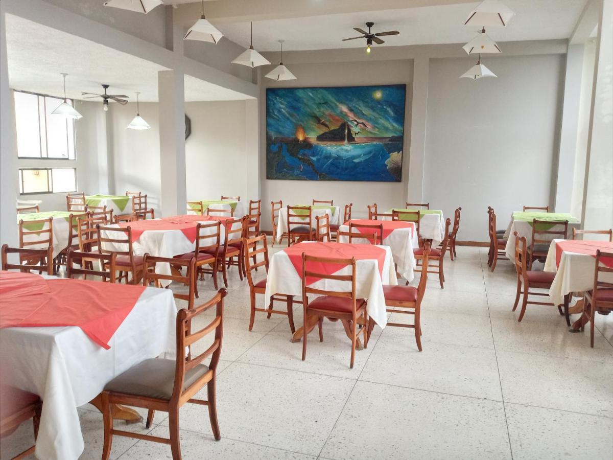 Hotel Palmeras Galapagos Puerto Ayora  Ngoại thất bức ảnh