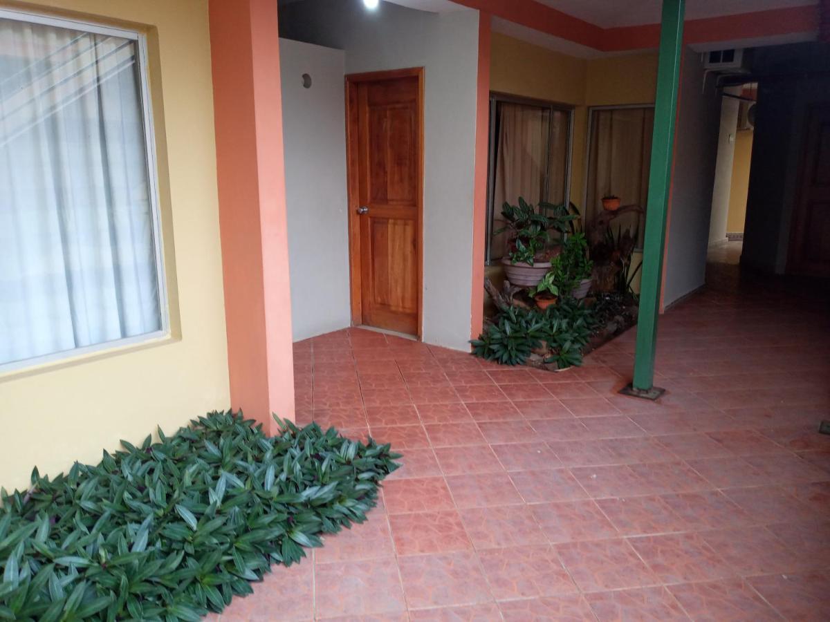 Hotel Palmeras Galapagos Puerto Ayora  Ngoại thất bức ảnh